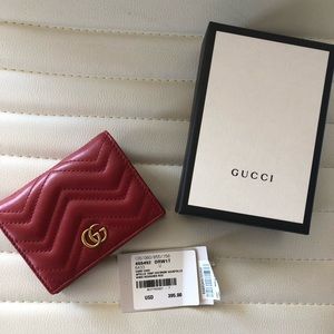gucci marmont card case red